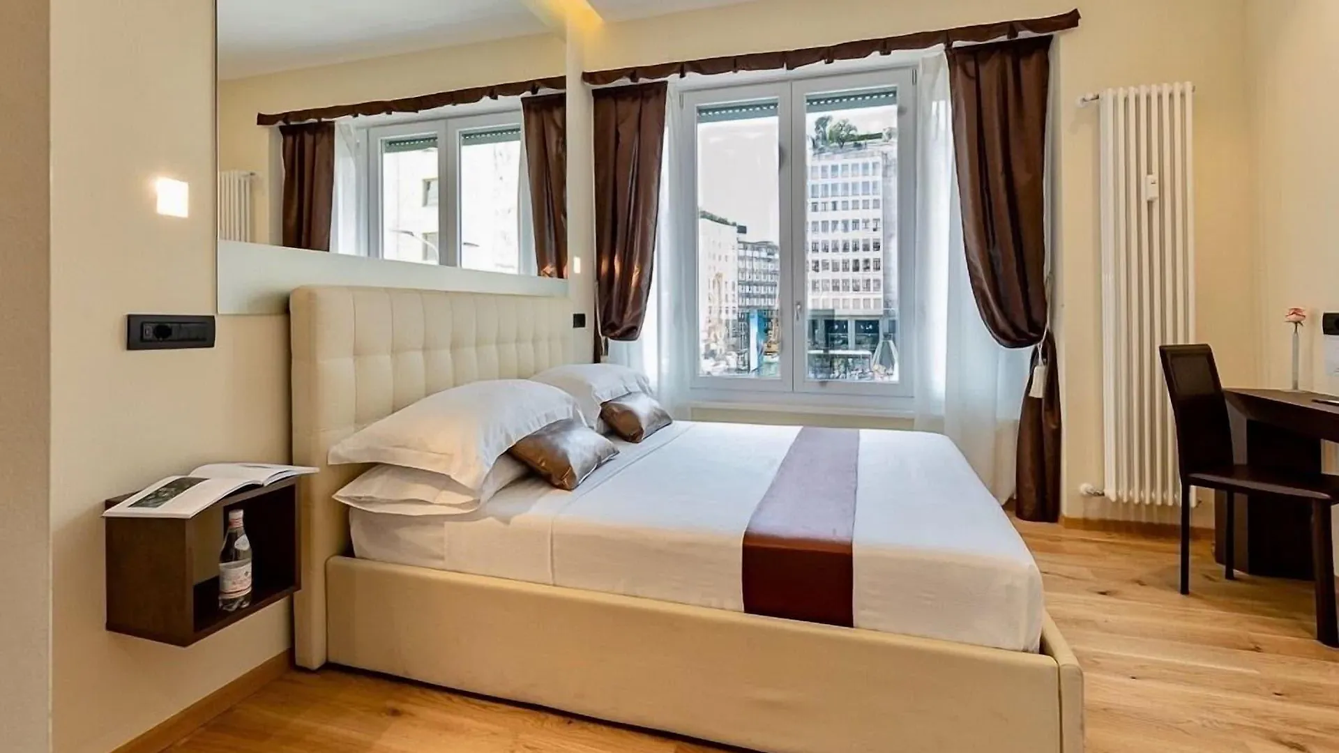 Aiello Rooms - San Babila Milan