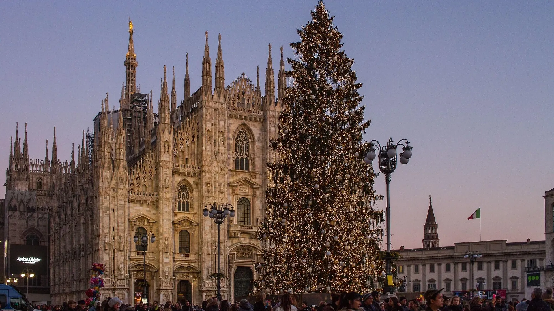Aiello Rooms - San Babila Milan Guest house